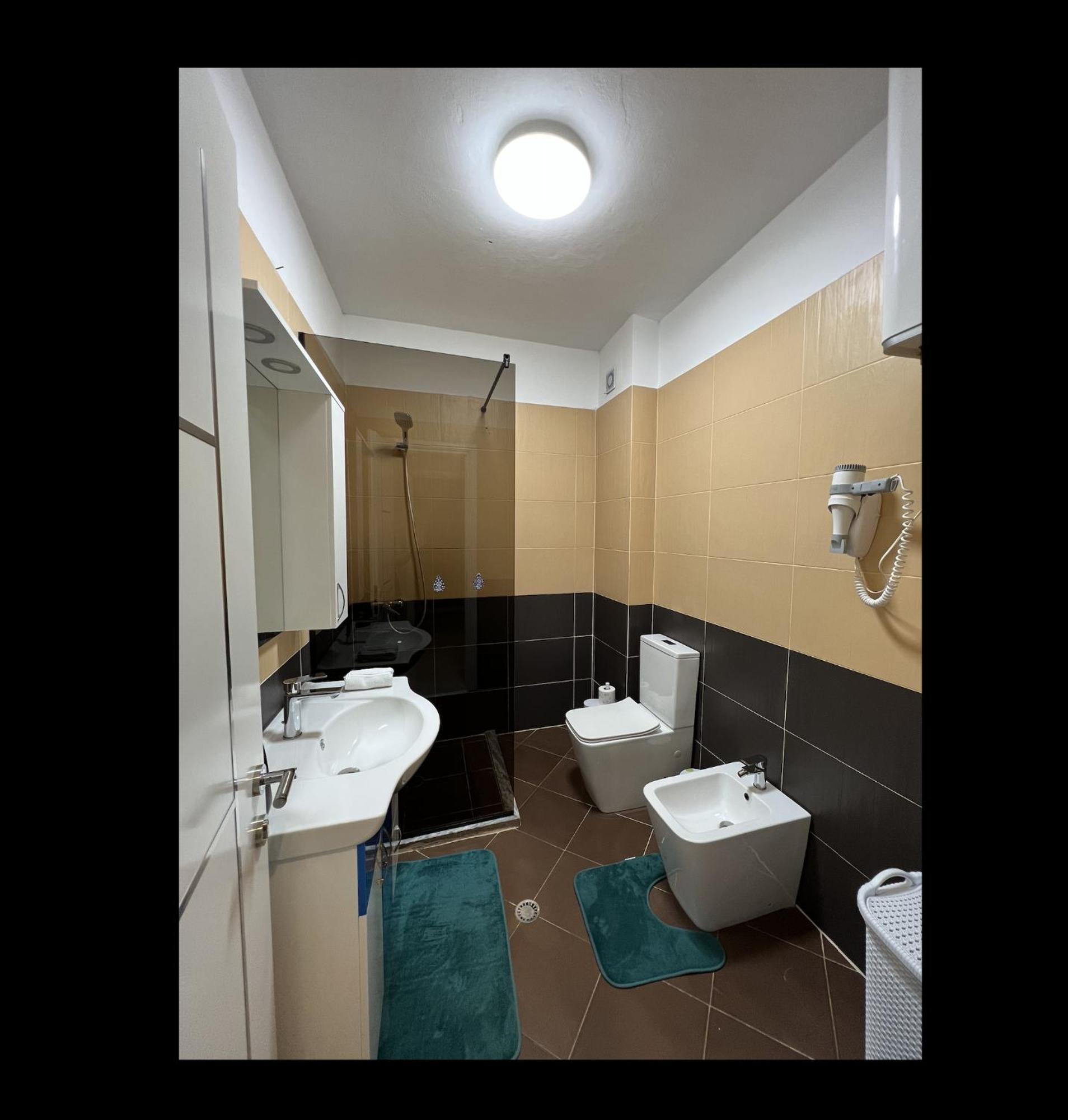 Bmb Apartament Durrës Esterno foto